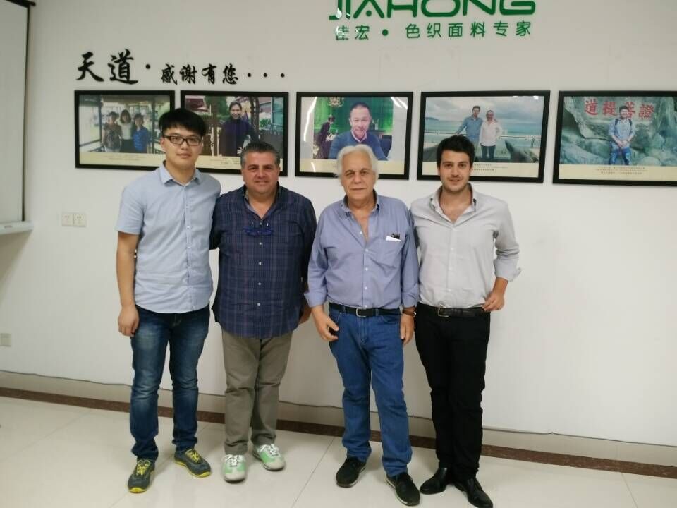 佳宏紡織具有超強創(chuàng)新理念,色織布面料款式豐富 佳宏紡織具有超強創(chuàng)新理念,色織布面料款式豐富